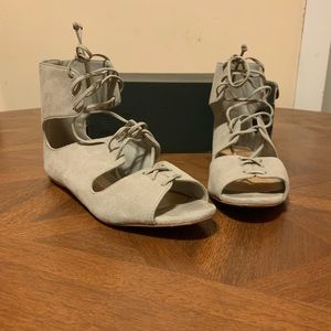 Dove gray real leather sandals